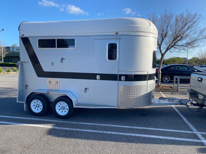 Olympic Grand Prix Camper - Wide Body S/L