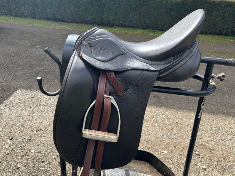 PH Amazone dressage saddle. 