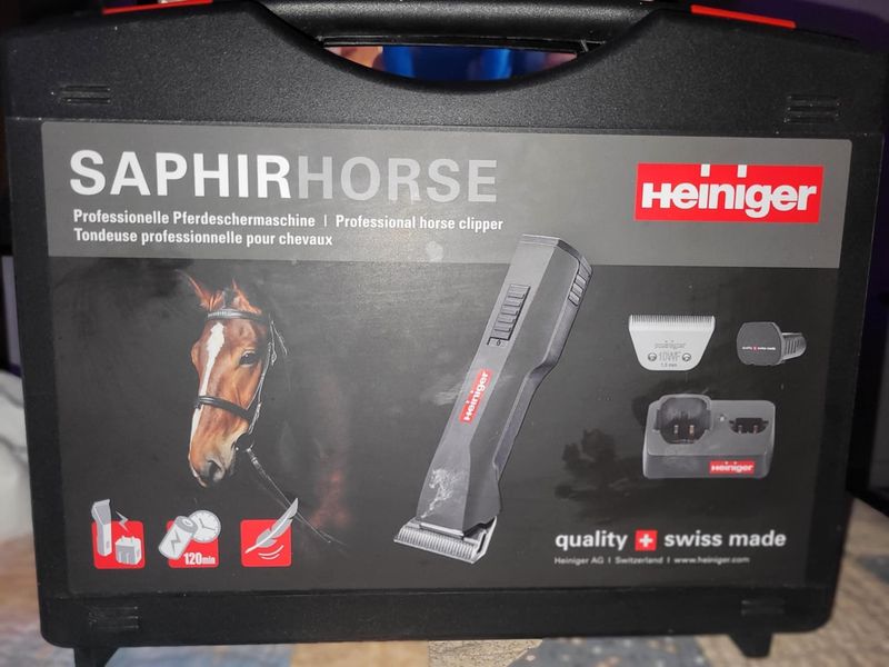 Heiniger Saphir Horse Clippers