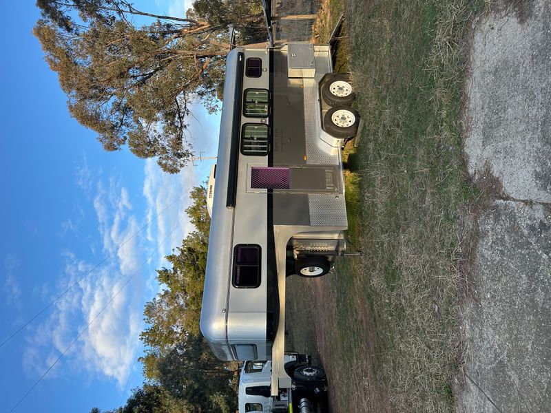 2024 Regency 2hal Gooseneck - Brand New Condition