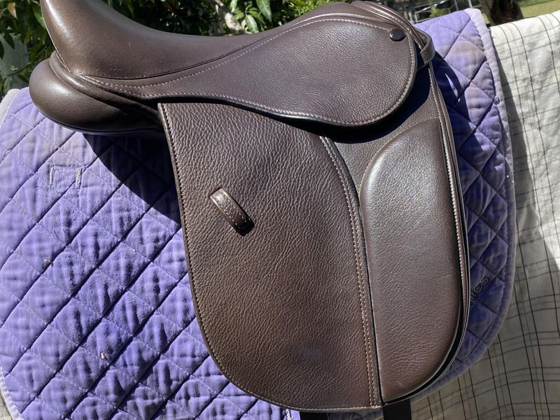 PH pony 14” Dressage Show Saddle
