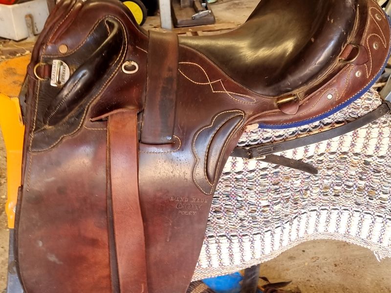 Australian stock saddle